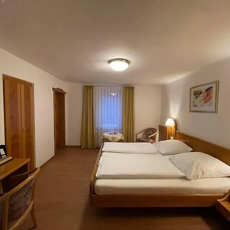 Hotel Wuerttemberger Hof Garni Отель