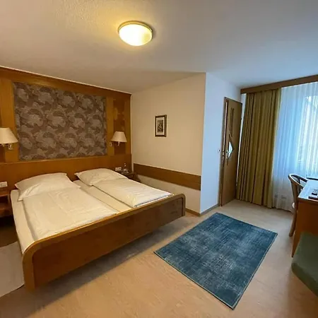 فندق Wuerttemberger Hof Garni 3*