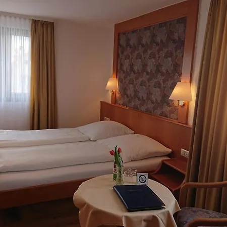 Wuerttemberger Hof Garni