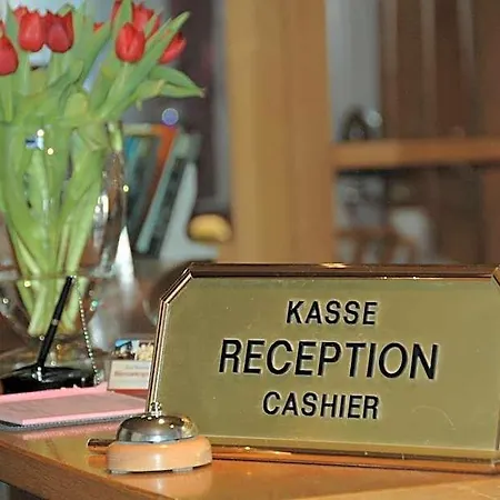 Wuerttemberger Hof Garni Hotell