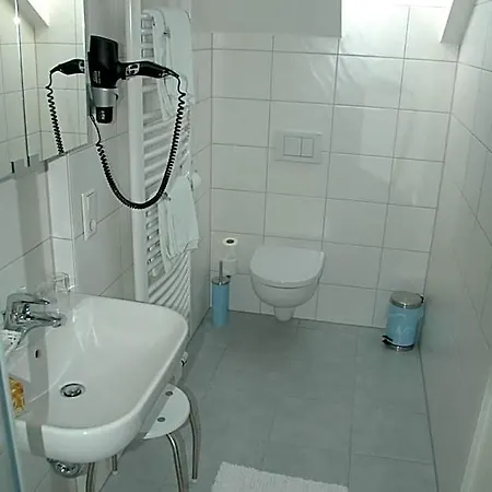 Wuerttemberger Hof Garni فندق 3*