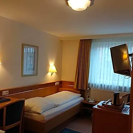 Wuerttemberger Hof Garni فندق