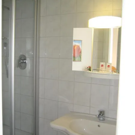 Wuerttemberger Hof Garni