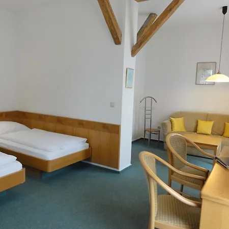 Wuerttemberger Hof Garni